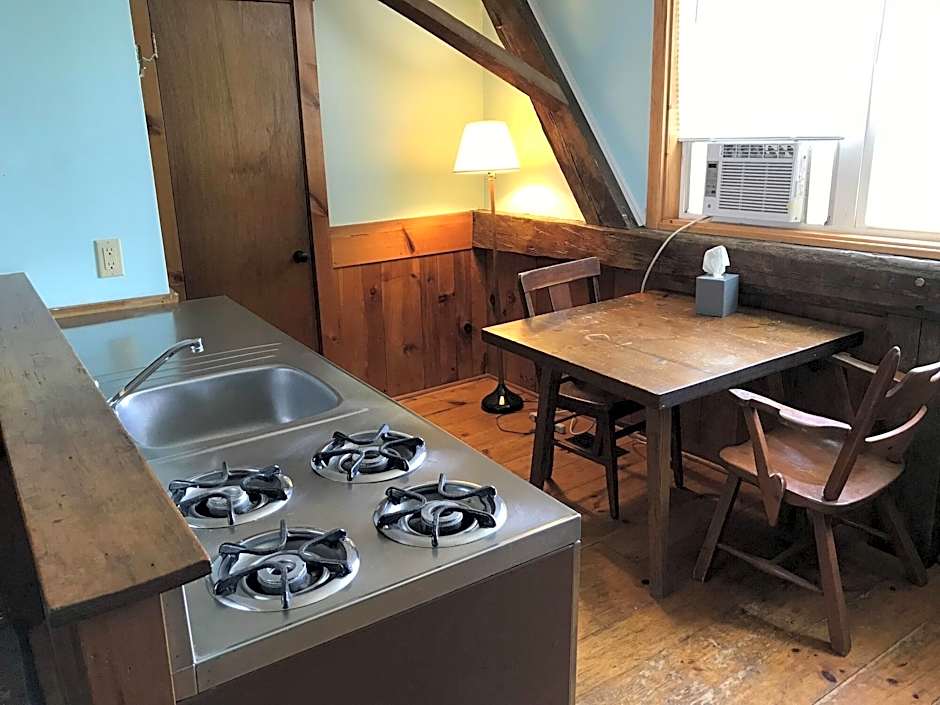 Colonel Williams Inn
