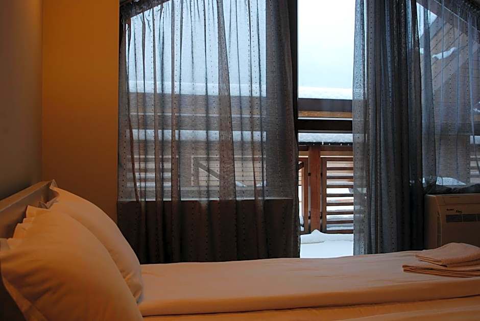 White Lavina - Ski, Bike, Hike