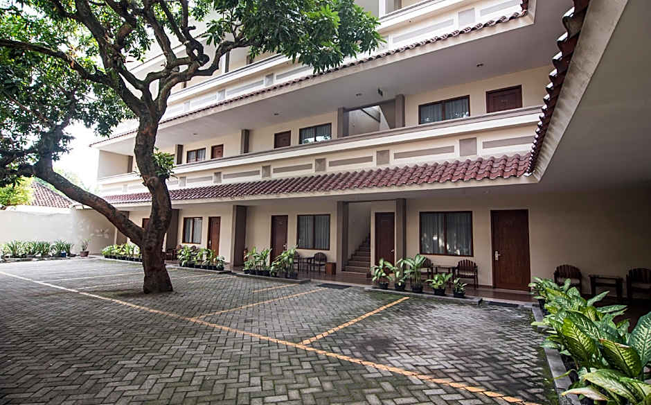 Hotel Cepu Indah 2