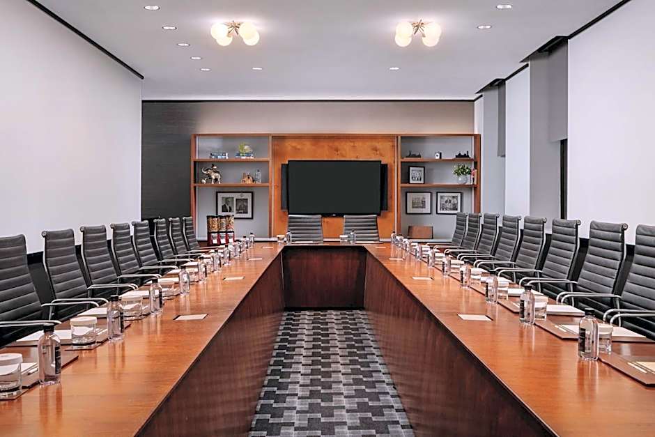 Chicago Athletic Association, part of Hyatt