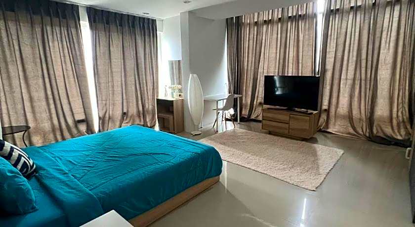 The CHU cafe/guesthouse 