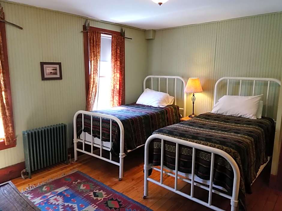 Photo 1 of 5 of 2 Beds