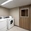 Holiday Inn Express & Suites Bozeman West By IHG