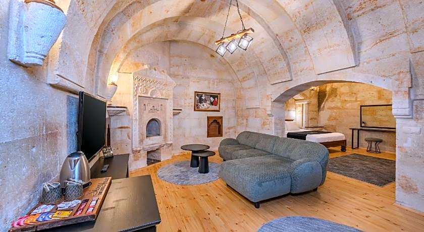 Stone House Cave Hotel