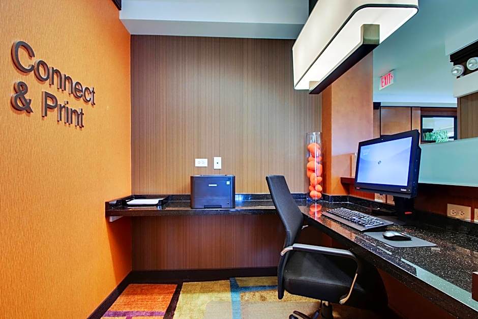 Fairfield Inn & Suites by Marriott Ottawa Starved Rock Area