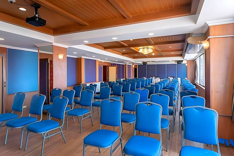 Nonthaburi Palace Hotel