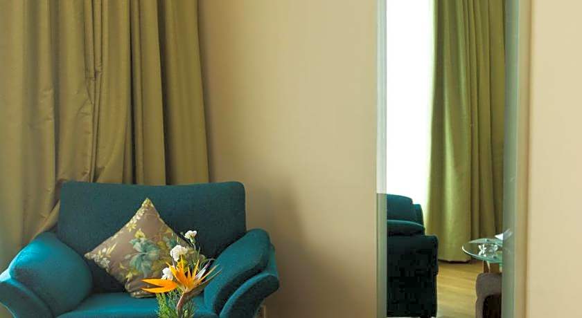 The Chancery Pavillion Hotel