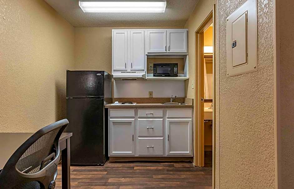 Extended Stay America Suites - Lexington - Nicholasville Road
