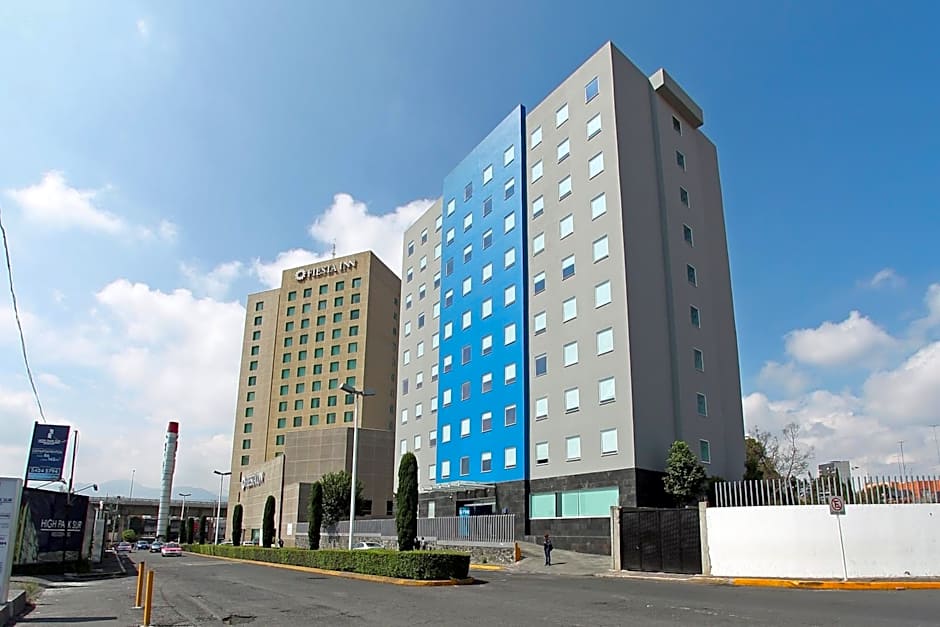 One Ciudad de México Periférico