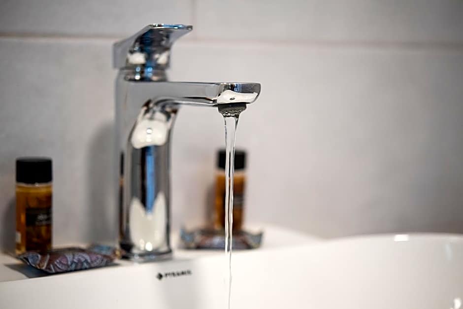 Terinikos Sunny Garden Hotel & Junior Suites New Renovation 2025