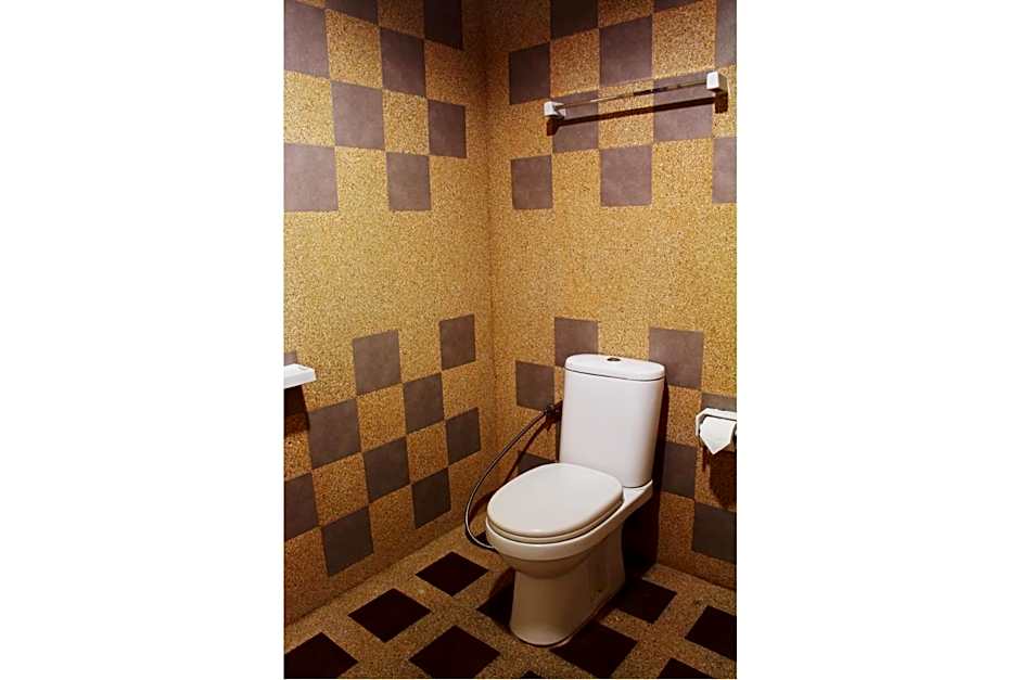 Pornkasem House