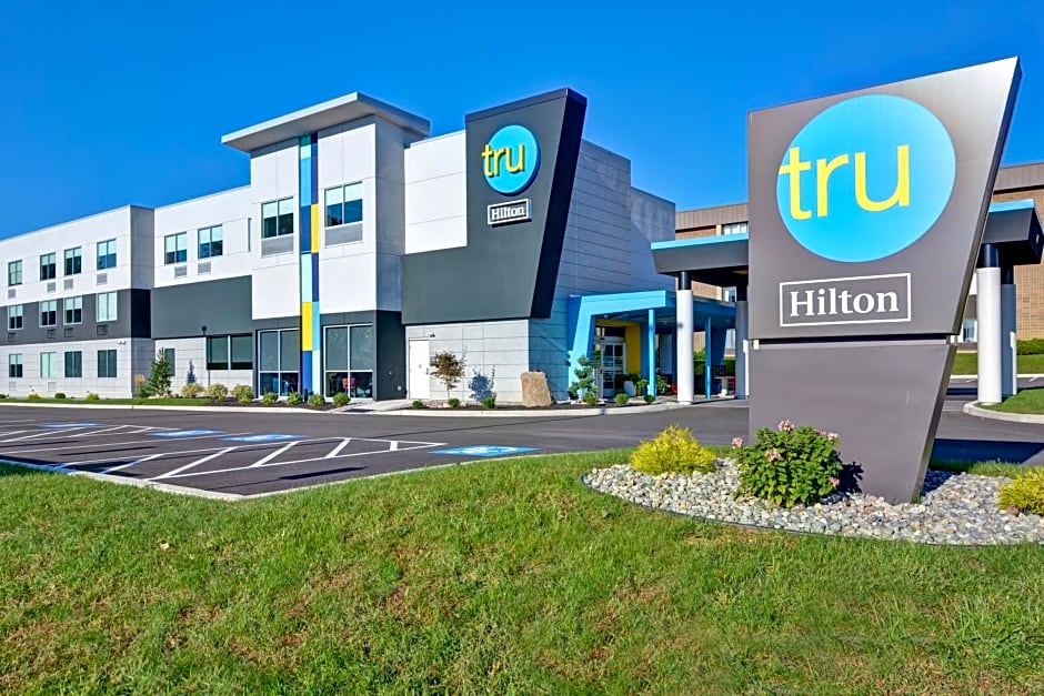 Tru by Hilton Syracuse North Airport Area