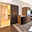 Holiday Inn Express & Suites Milan - Sandusky Area By IHG