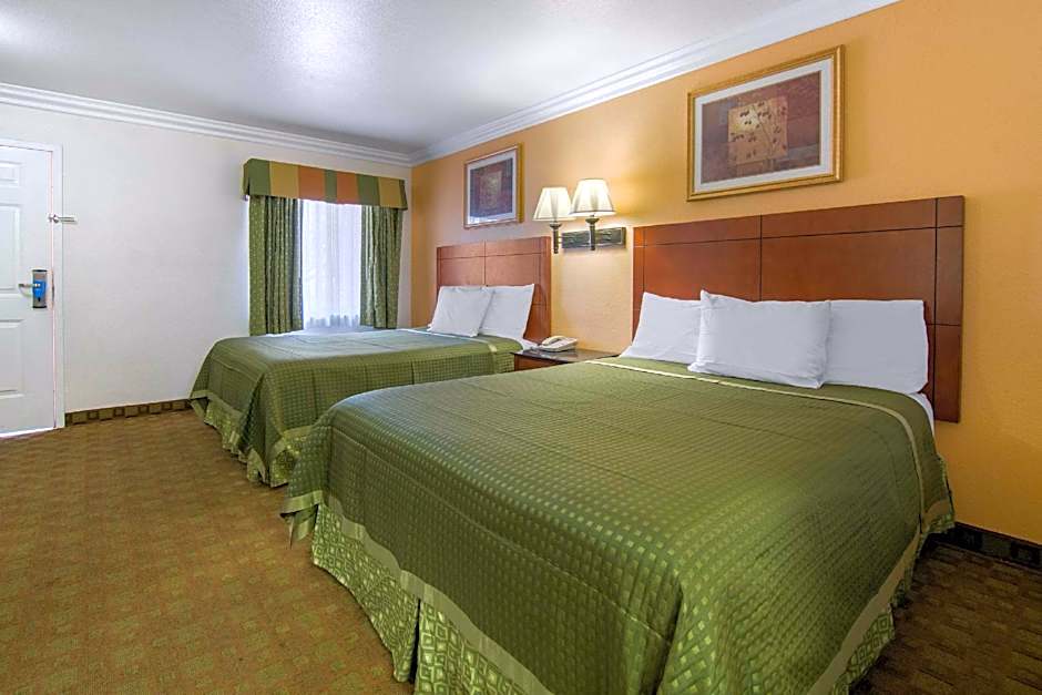 Rodeway Inn Adelanto US 395
