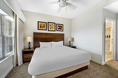 One-Bedroom King Suite Plus