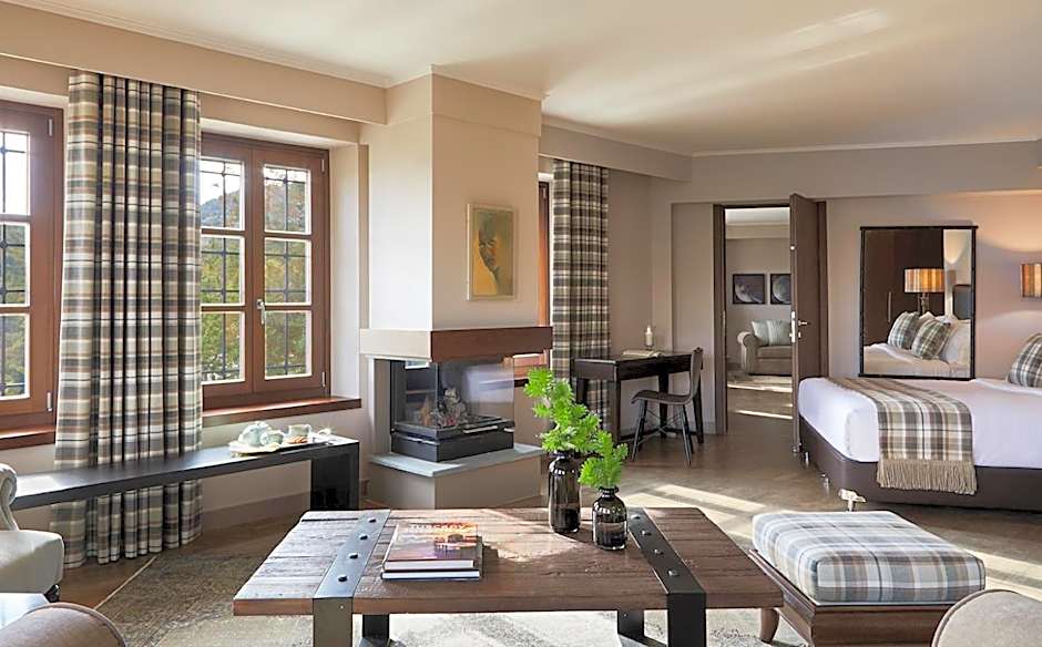 MounTrace Suites & SPA