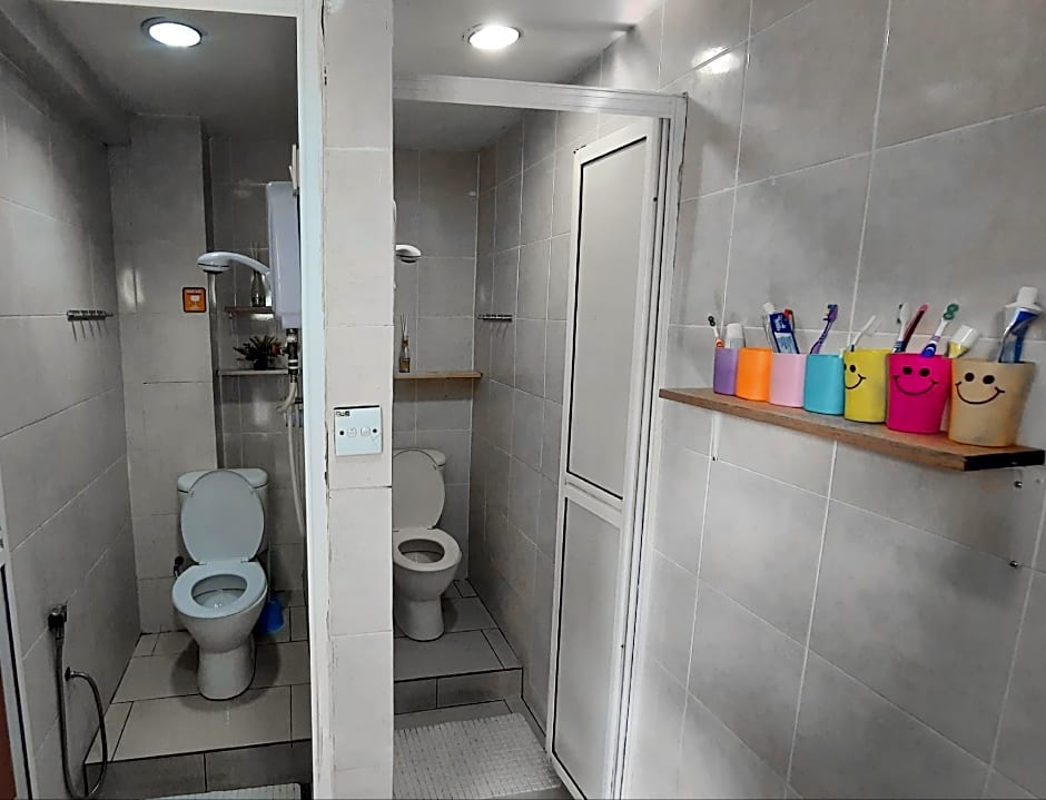 H2 Segama Backpackers