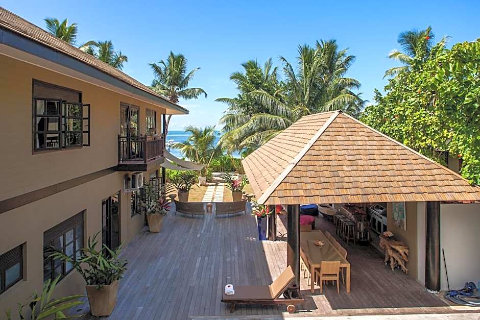 Villas des Alizes beachfront suites and garden villas