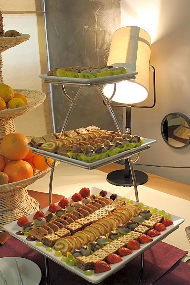 Atera Business Suites