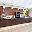 La Quinta Inn & Suites by Wyndham Bonita Springs Naples