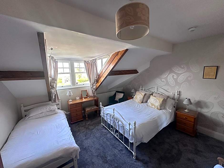 Kirkwood Guest House