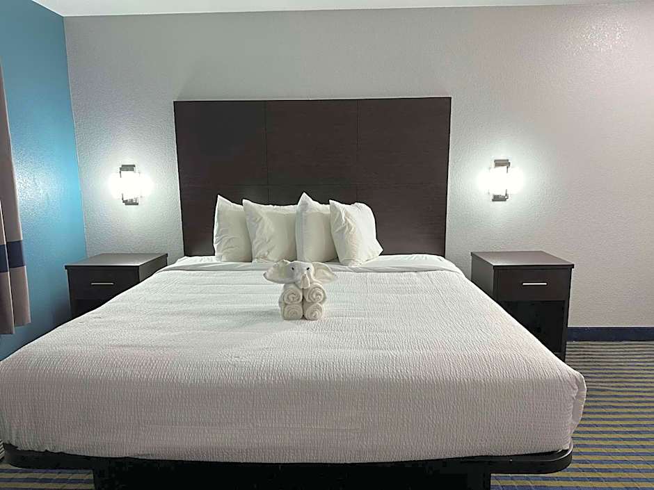 SureStay Plus by Best Western Brooks