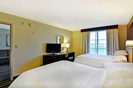 2 Room Suite-2 Queen Beds-Nonsmoking