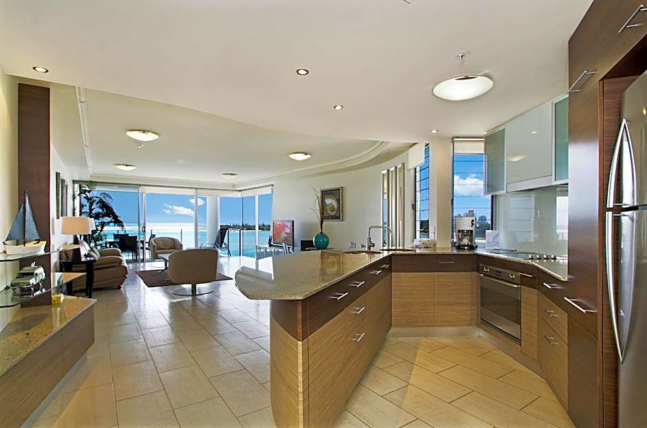 Waves Maroochy River