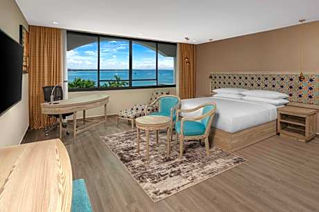 Superior King Room with Ocean View