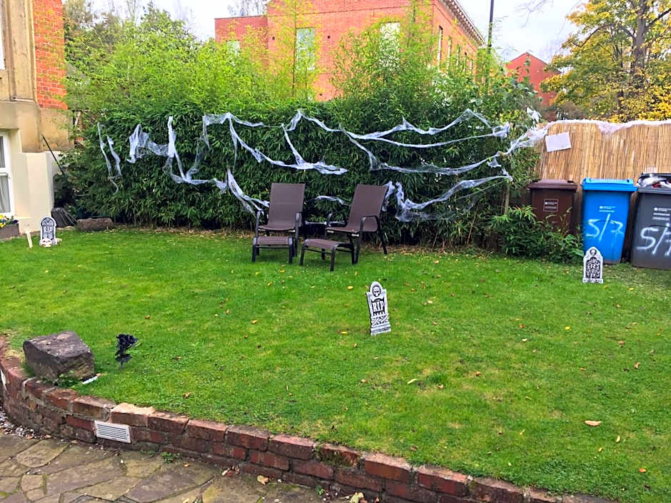 Queens Guesthouse Manchester