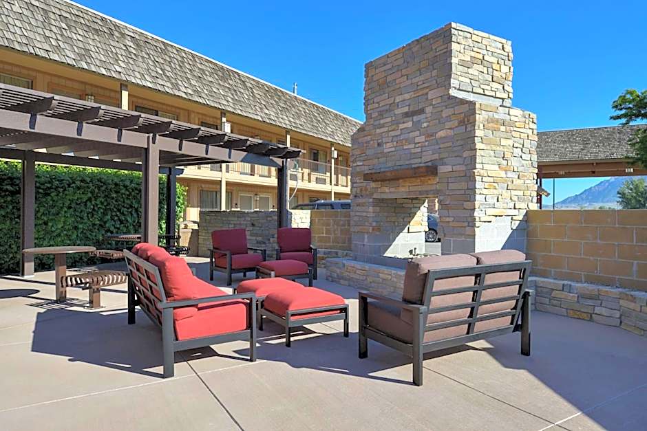 Best Western Plus High Country Inn