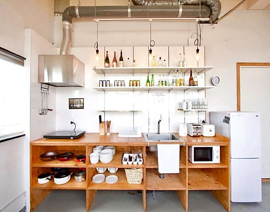 Ishigaki Guesthouse HIVE