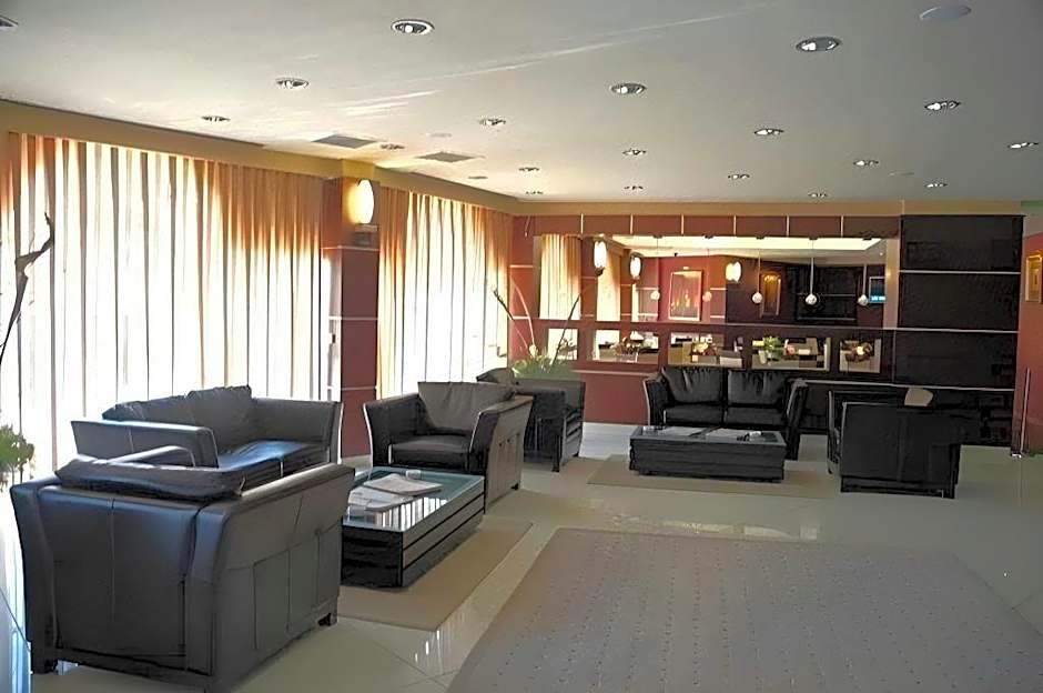 Rumi Hotel