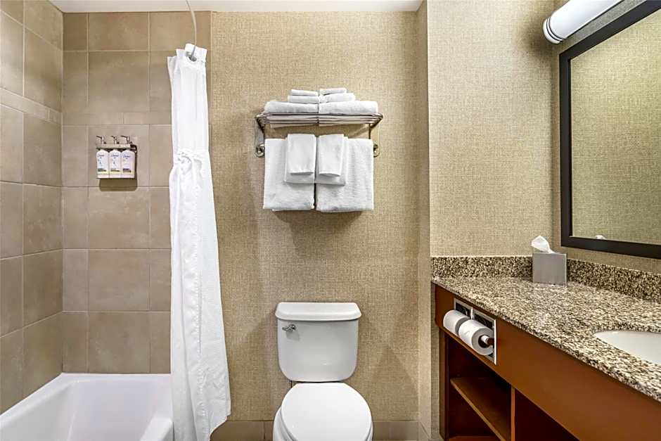 Best Western Plus Service Inn & Suites