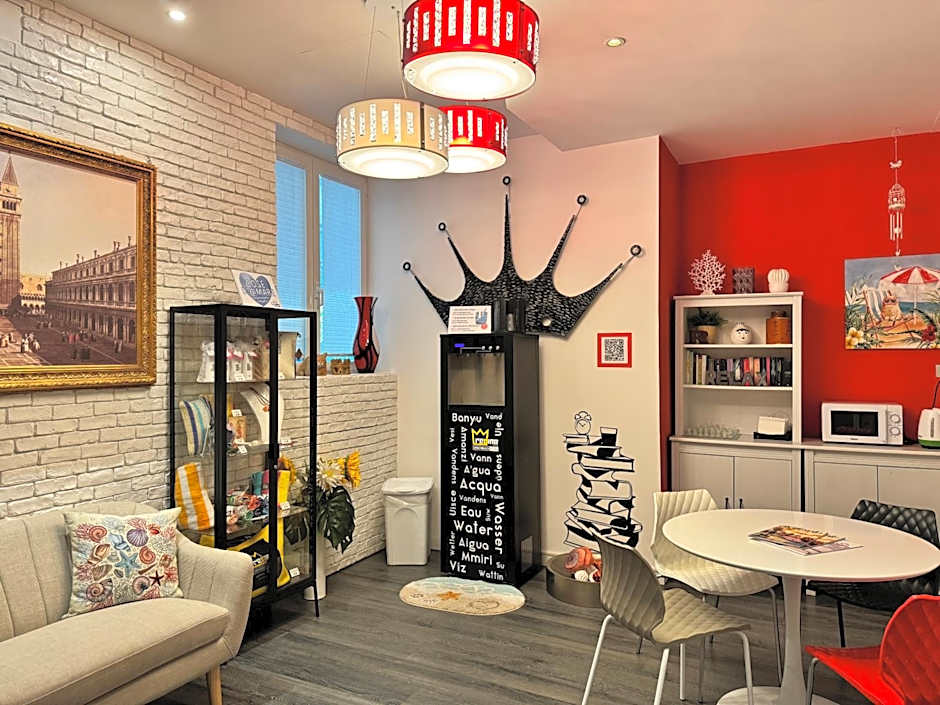 Regina Urban Beach Hotel