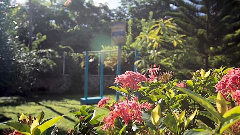 Hosteria Mar y Sol