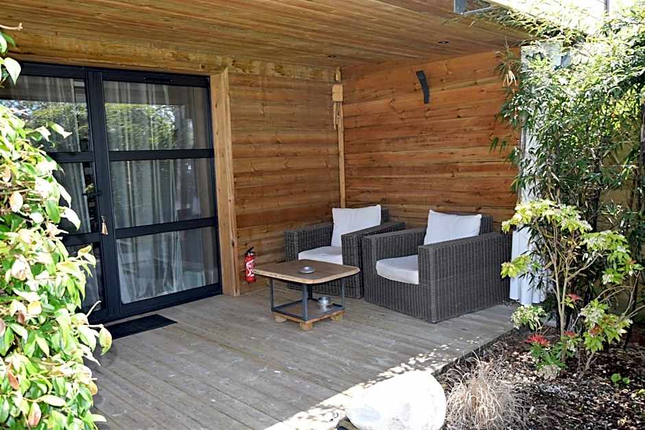 Timazen Lodges Agen Sud