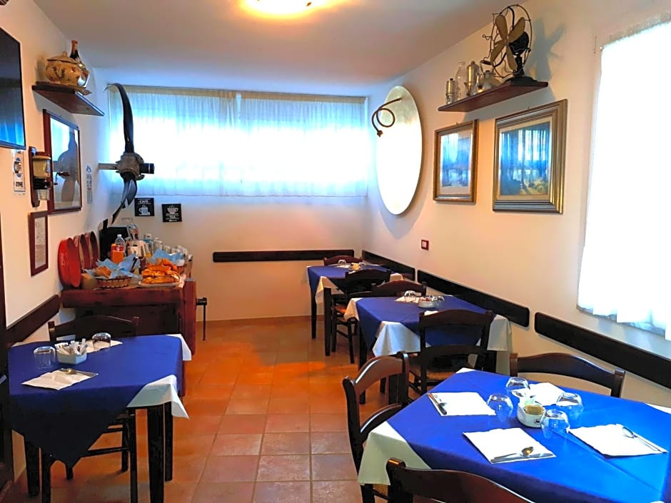 Bed & Breakfast 4U PARCHEGGIO INTERNO