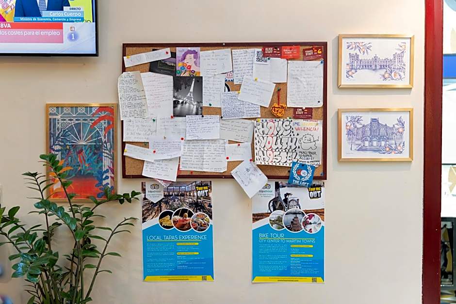 Home Youth Hostel by Feetup Hostels