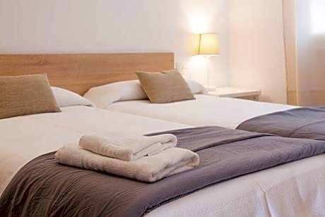 One-Bedroom Apartment (2 Adults + 1 Child)