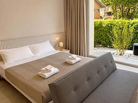 Premium Quadruple Room
