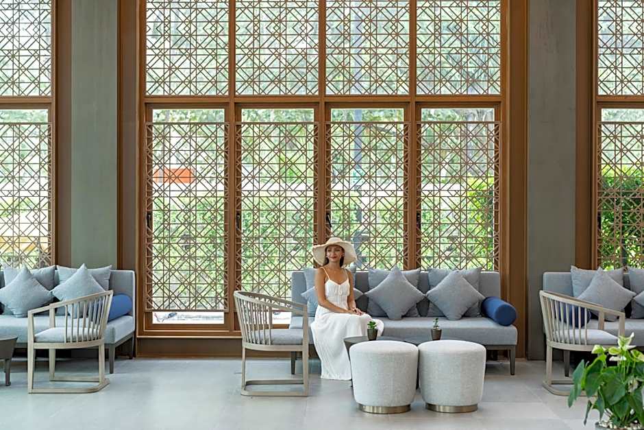 Bella Nara Phuket Naiyang Beach