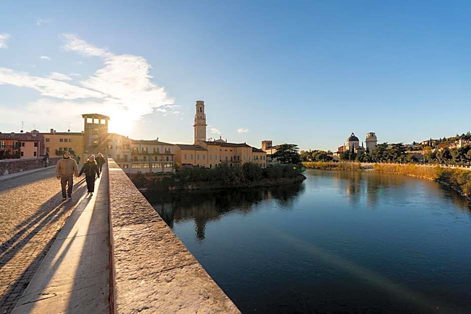 La finestra sul Ponte by Postcardsfrom