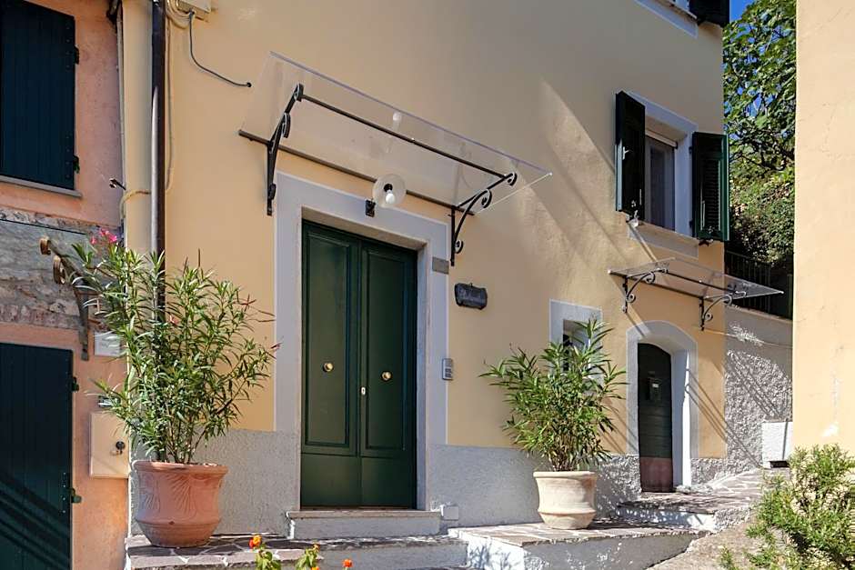 Pietrantica - Affittacamere con giardino NUOVA APERTURA a Trebiano -CITR