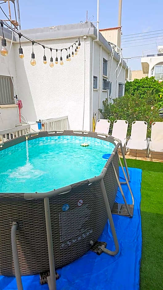 The Lemon Tree Hostel