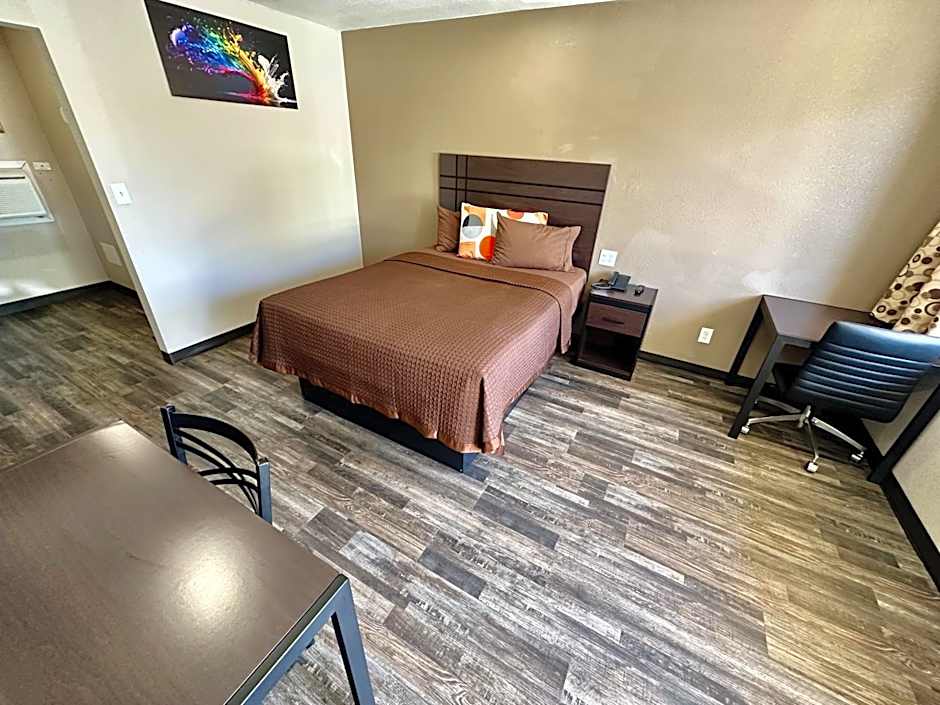 West Inn NAU - Downtown Flagstaff