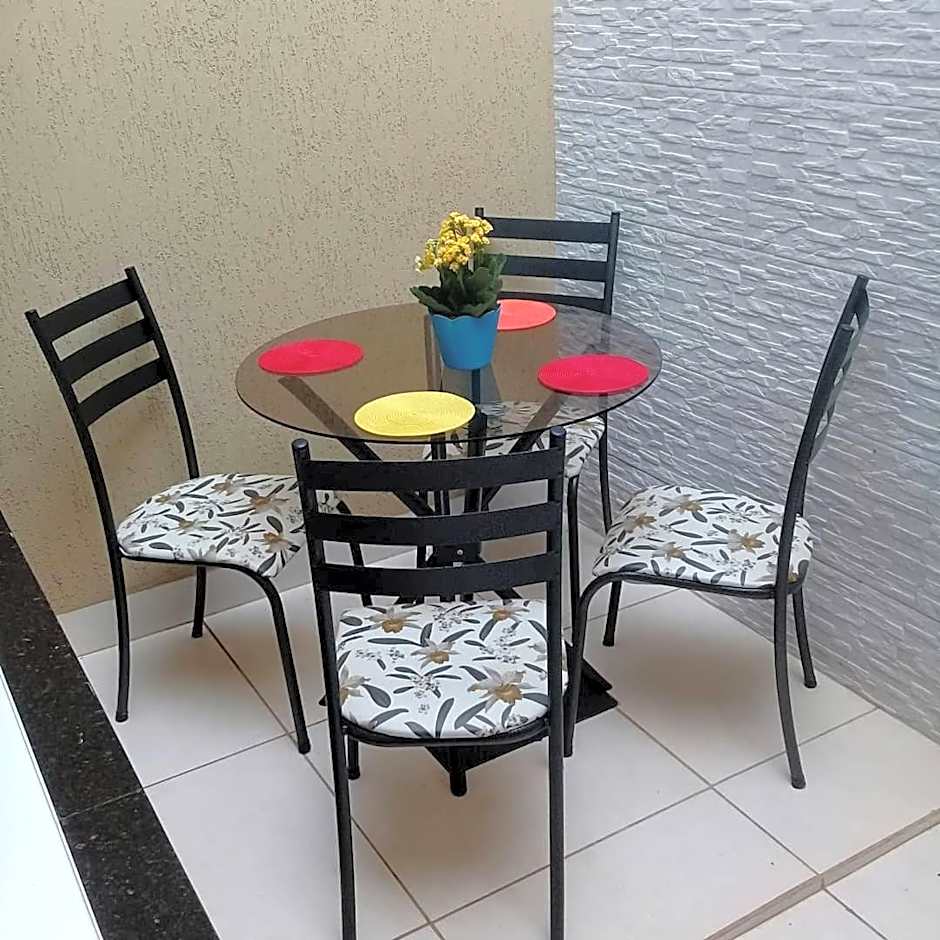 Casa com 2 quartos e banheira de Hidromassagem