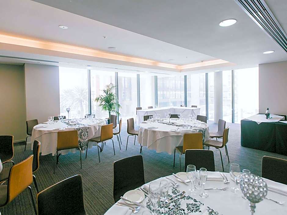 Novotel Newcastle Beach