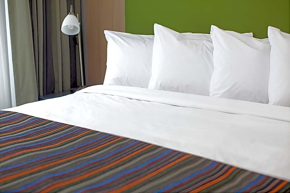 Country Inn & Suites by Radisson, Enid, OK