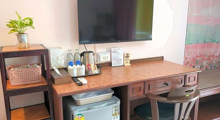 Lanta MP Place Hotel